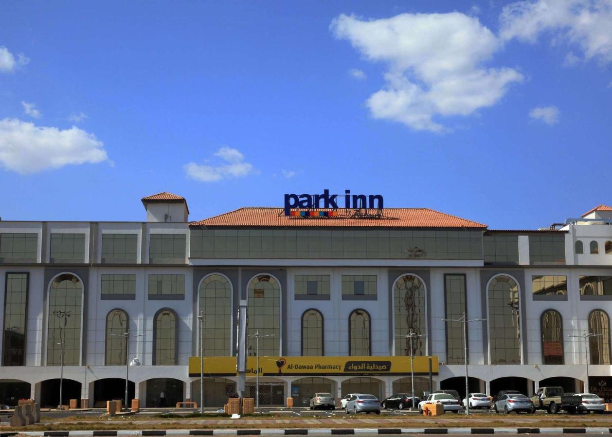 Park Inn By Radisson Najran Exterior photo